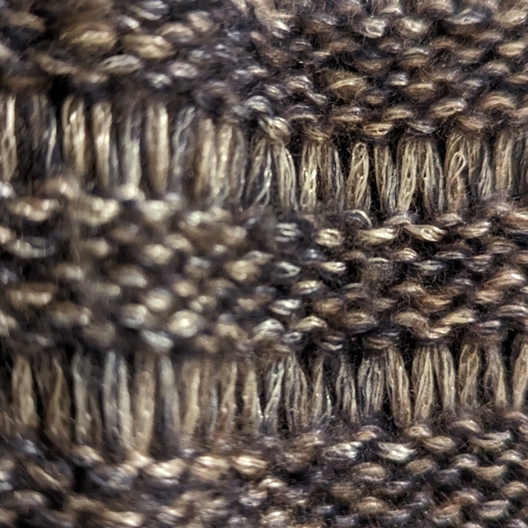 LAmade unique sleeveless sweater - Picture 2 of 6